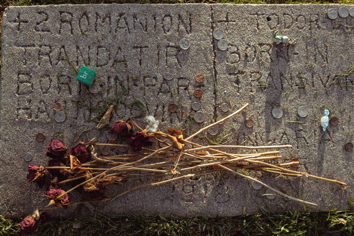 There’s A Real Vampire Grave In Colorado And It Will Make Your Blood ...